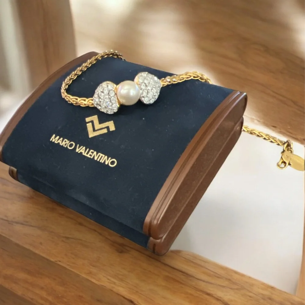 AUTHENTIC RARE VINTAGE MARIO VALENTINO  Gold Bracelet with Pearl Crystal Accents - Picture 2 of 4